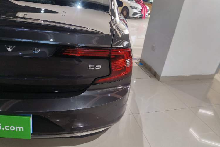 Used Volvo S90 2021 B5 Zhiyuan Luxury Edition Right Rear Taillight