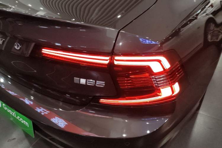 Used Volvo S90 2021 B5 Luxury Smart Edition Right Rear Taillight