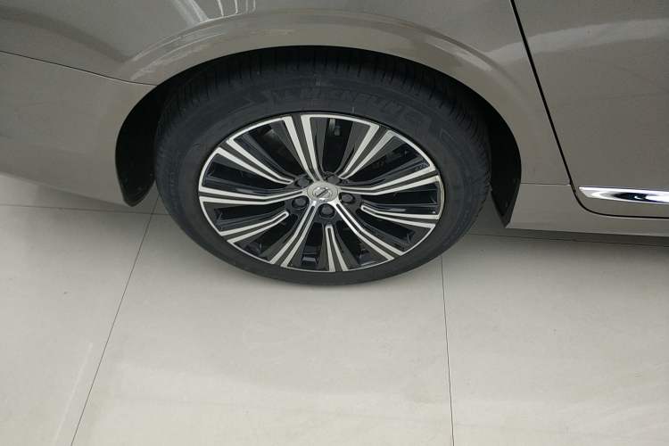 Used Volvo S90 2021 B5 Zhiyuan Luxury Edition Right Rear Wheel Hub