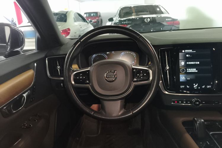 Used Volvo S90 2021 B5 Zhiyi Luxury Edition Steering Wheel