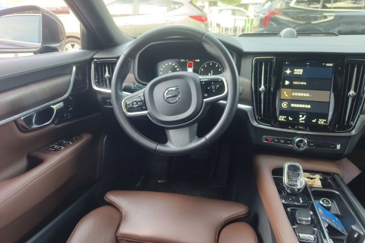 Used Volvo S90 2021 B5 Zhiyi Luxury Edition Steering Wheel