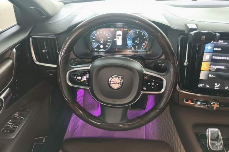 Used Volvo S90 2021 B5 Zhiyuan Luxury Edition Steering Wheel