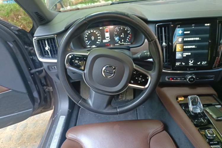 Used Volvo S90 2021 B5 Zhiyuan Luxury Edition Steering Wheel