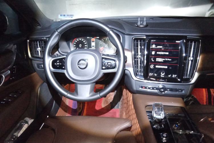 Used Volvo S90 2021 B5 Zhiyuan Luxury Edition Steering Wheel