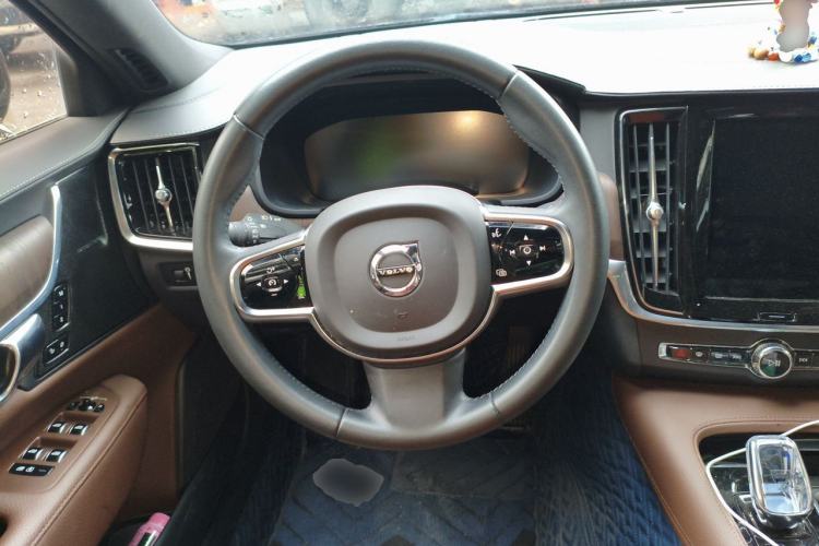 Used Volvo S90 2021 B5 Zhiyuan Luxury Edition Steering Wheel