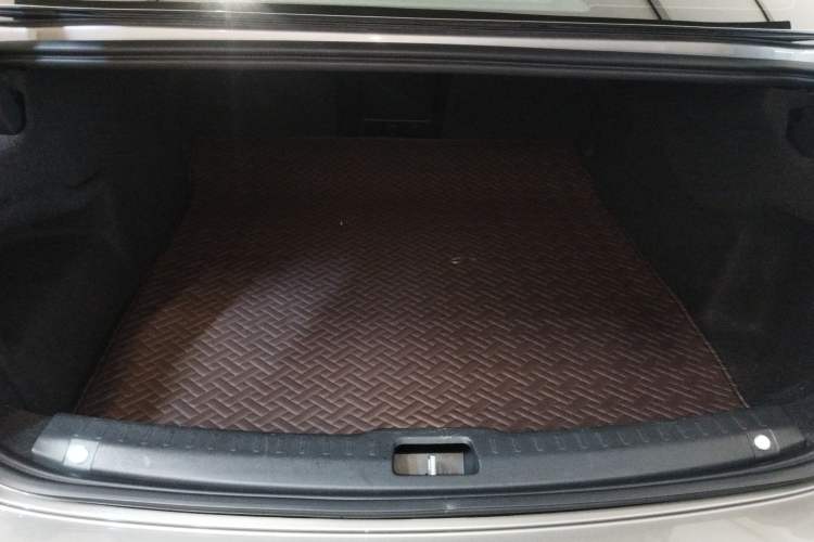 Used Volvo S90 2021 B5 Zhiyuan Luxury Edition Trunk