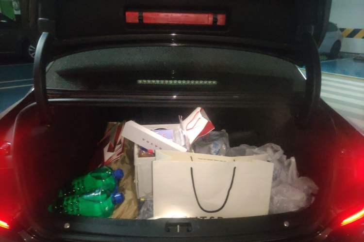 Used Volvo S90 2021 B5 Luxury Smart Edition Trunk