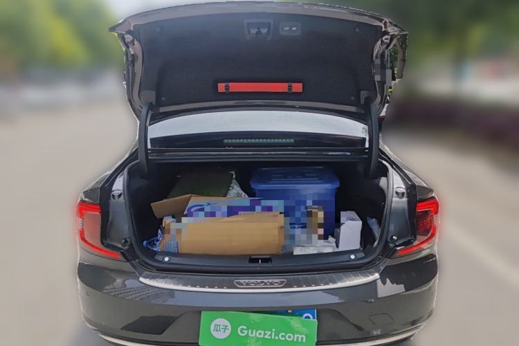 Used Volvo S90 2021 B5 Luxury Smart Edition Trunk