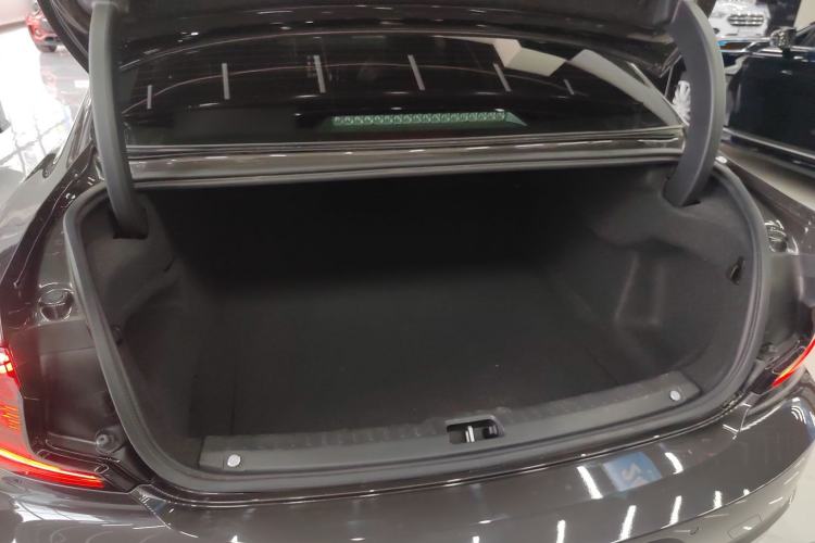 Used Volvo S90 2021 B5 Zhiyi Luxury Edition Trunk