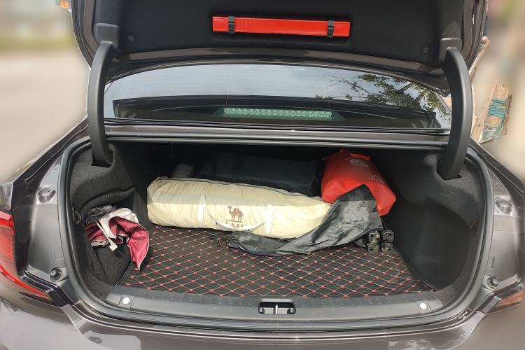 Used Volvo S90 2021 B5 Luxury Smart Edition Trunk