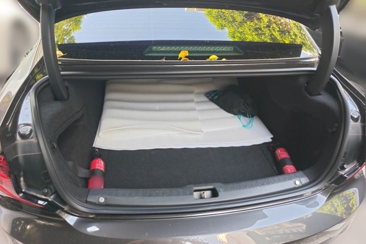 Used Volvo S90 2021 B5 Zhiyuan Luxury Edition Trunk