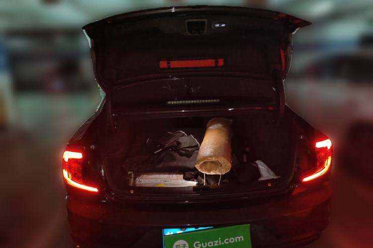 Used Volvo S90 2021 B5 Zhiyuan Sport Edition Trunk