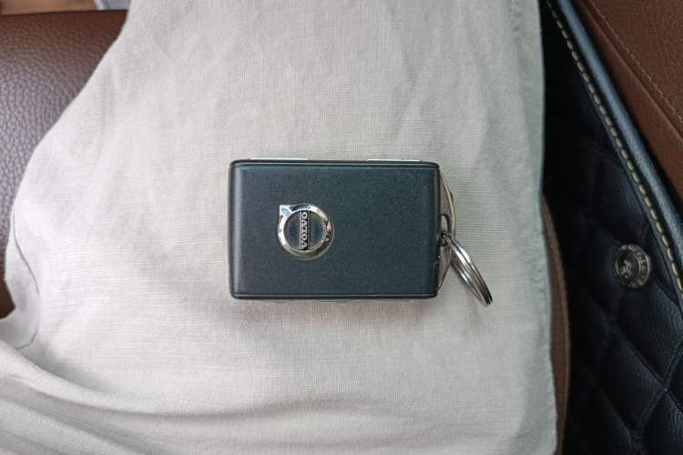 Used Volvo S90 2021 B5 Zhiyuan Luxury Edition Vehicle Key