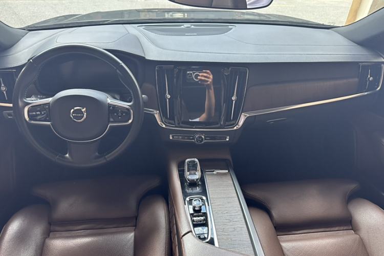 Used Volvo S90 2021 B5 Zhiyuan Luxury Edition Interior 1