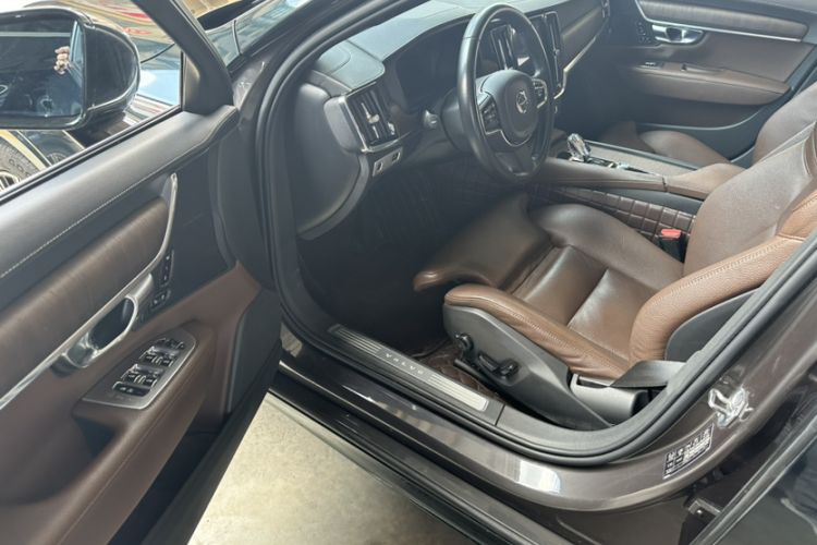 Used Volvo S90 2021 B5 Zhiyuan Luxury Edition Interior 5