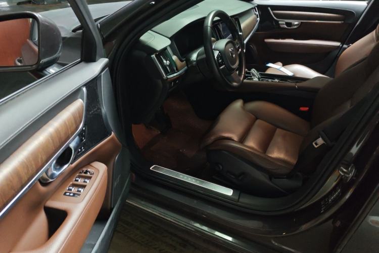 Used Volvo S90 2021 B5 Zhiyuan Luxury Edition Driver Seat