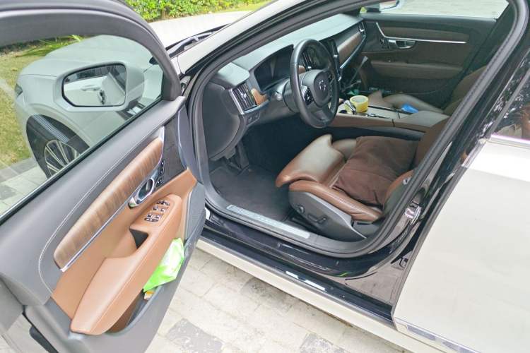 Used Volvo S90 2021 B5 Zhiyuan Luxury Edition Driver Seat