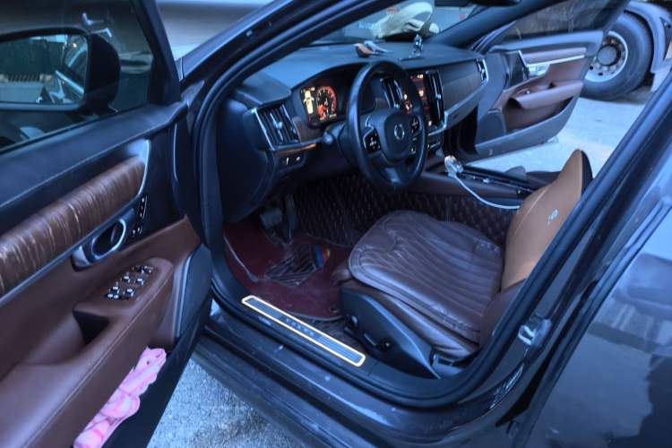 Used Volvo S90 2021 B5 Zhiyi Luxury Edition Driver Seat