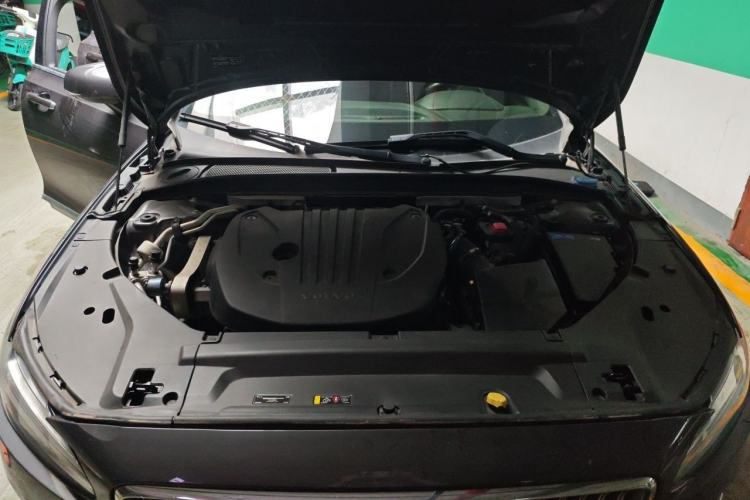 Used Volvo S90 2021 B5 Zhiyuan Luxury Edition Engine Bay