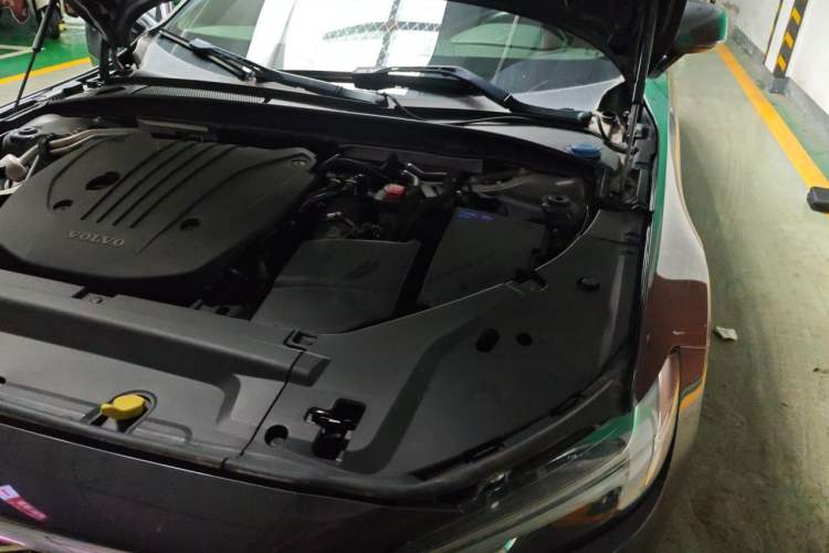 Used Volvo S90 2021 B5 Zhiyuan Luxury Edition Engine Bay Left