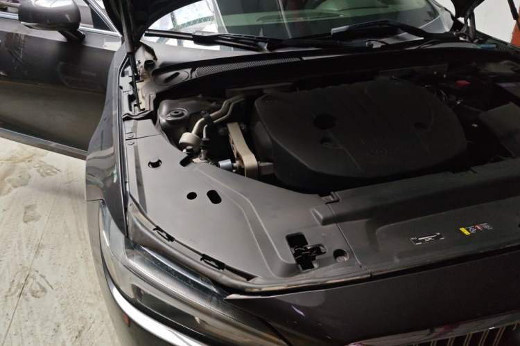 Used Volvo S90 2021 B5 Zhiyuan Luxury Edition Engine Bay Right
