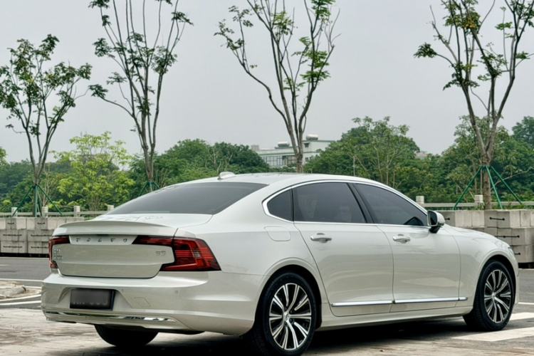 Used Volvo S90 2021 B5 Zhiyuan Luxury Edition Exterior 1
