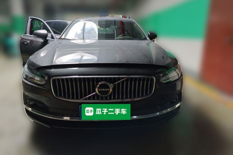 Used Volvo S90 2021 B5 Zhiyuan Luxury Edition Front