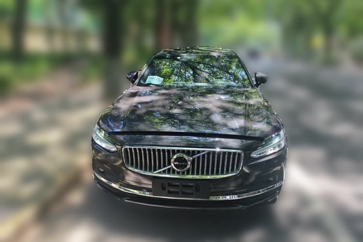 Used Volvo S90 2021 B5 Zhiyuan Luxury Edition Front