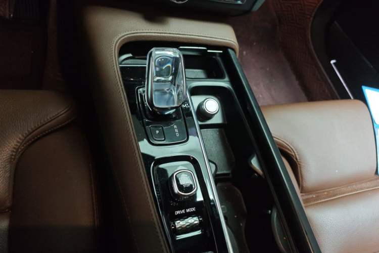 Used Volvo S90 2021 B5 Zhiyuan Luxury Edition Gear Lever