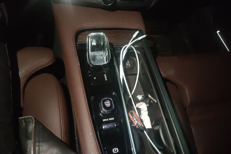 Used Volvo S90 2021 B5 Zhiyuan Luxury Edition Gear Lever