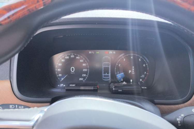 Used Volvo S90 2021 B5 Zhiyi Luxury Edition Instrument Cluster