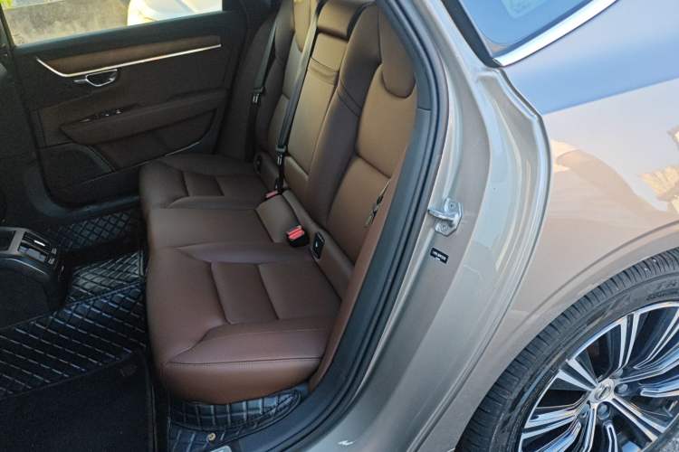 Used Volvo S90 2021 B5 Zhiyi Luxury Edition Left Rear Seat