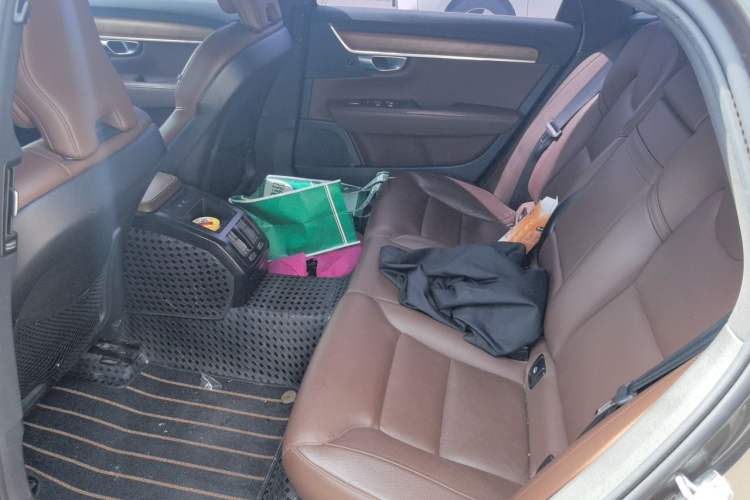 Used Volvo S90 2021 B5 Zhiyi Luxury Edition Left Rear Seat
