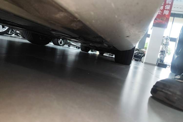 Used Volvo S90 2021 B5 Luxury Smart Edition Left Side Sill