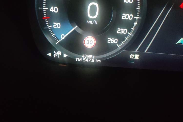 Used Volvo S90 2021 B5 Zhiyuan Luxury Edition Odometer Close Up