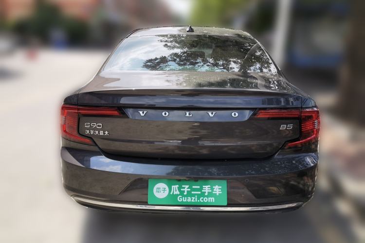 Used Volvo S90 2021 B5 Zhiyuan Luxury Edition Rear