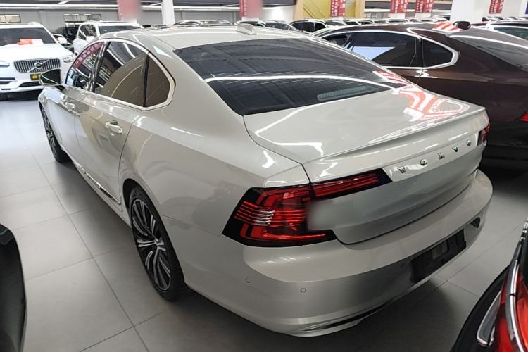 Used Volvo S90 2021 B5 Luxury Smart Edition Rear Left 45 Deg