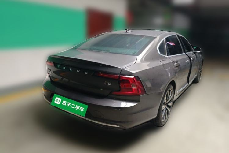 Used Volvo S90 2021 B5 Zhiyuan Luxury Edition Rear Right 45 Deg