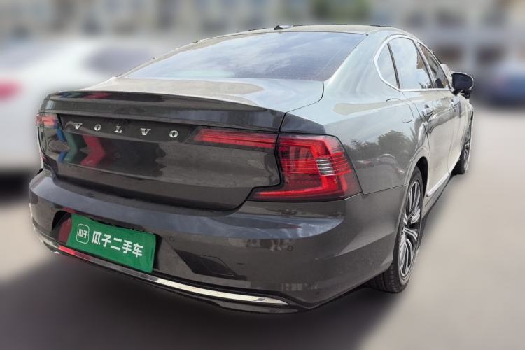 Used Volvo S90 2021 B5 Zhiyi Luxury Edition Rear Right 45 Deg