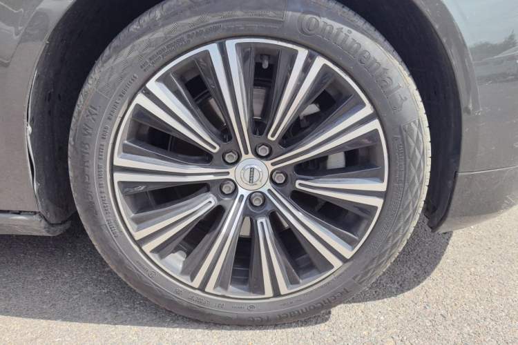 Used Volvo S90 2021 B5 Zhiyi Luxury Edition Right Front Wheel Hub