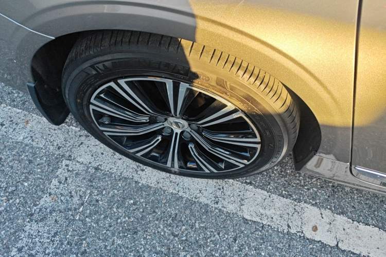 Used Volvo S90 2021 B5 Zhiyi Luxury Edition Right Rear Wheel Hub