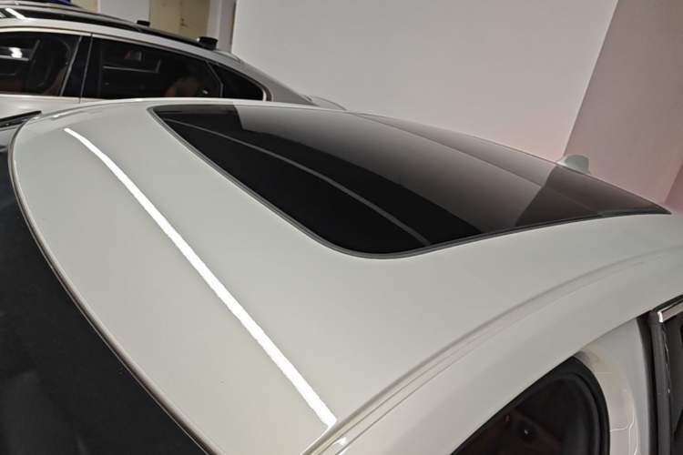 Used Volvo S90 2021 B5 Zhiyi Luxury Edition Roof