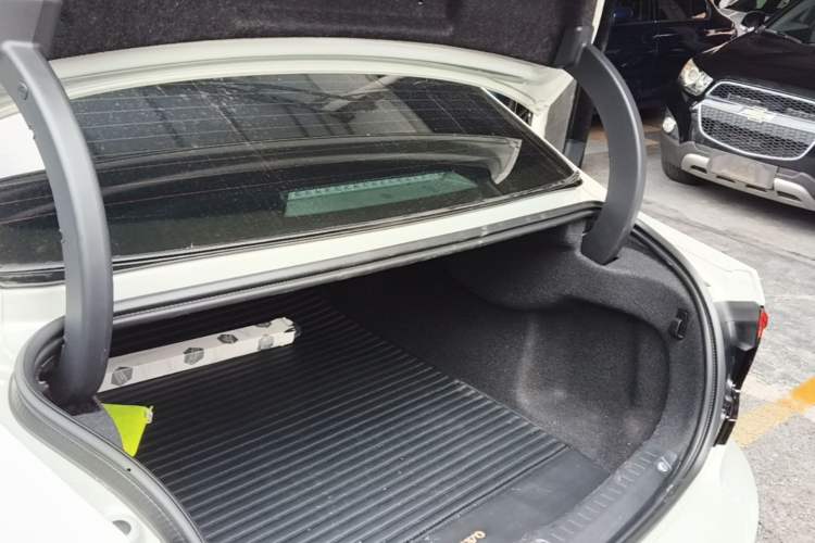 Used Volvo S90 2021 B5 Zhiyuan Luxury Edition Trunk