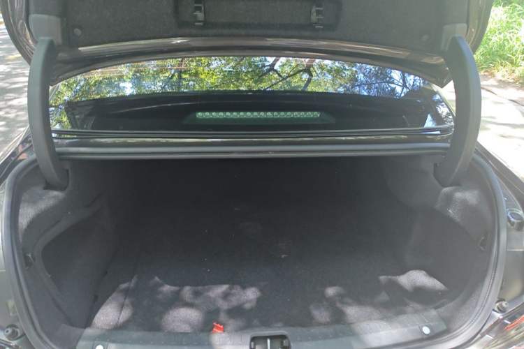 Used Volvo S90 2021 B5 Zhiyuan Luxury Edition Trunk