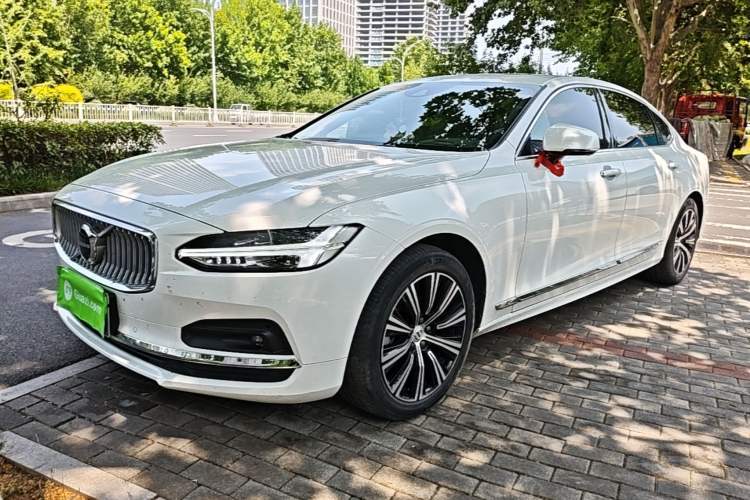 Used Volvo S90 2021 B5 Zhiyi Luxury Edition Guazi used car, China used car export, Used car for sale, Used Volvo cars, Cheapest cars for sale