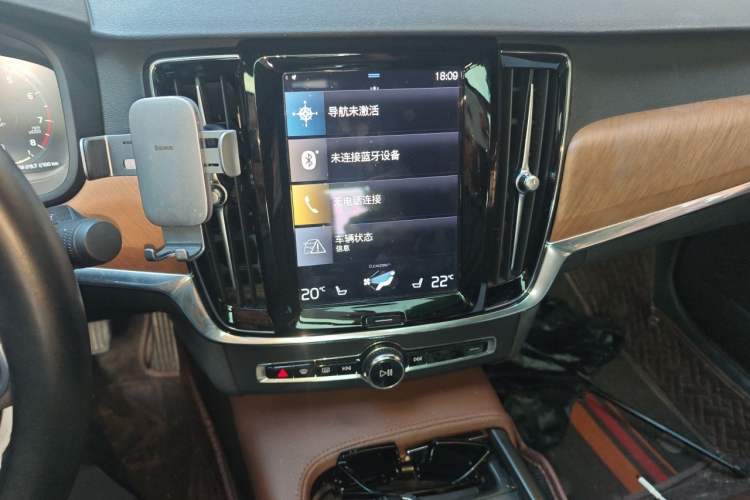 Used Volvo S90 2021 B5 Zhiyi Luxury Edition Audio And AC Panel