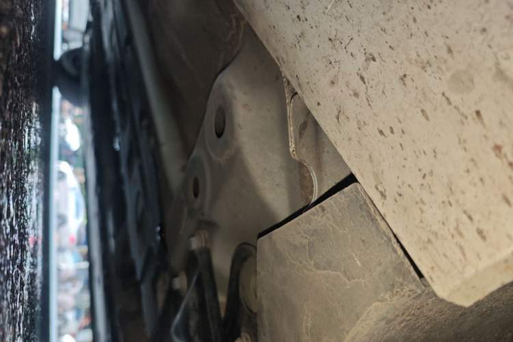 Used Volvo S90 2021 B5 Zhiyi Luxury Edition Chassis Front Right