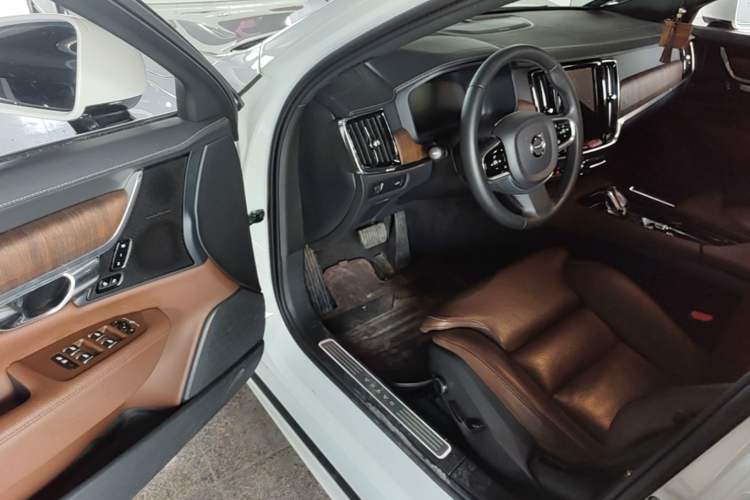 Used Volvo S90 2021 B5 Zhiyuan Luxury Edition Driver Seat