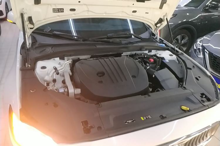 Used Volvo S90 2021 B5 Zhiyi Luxury Edition Engine Bay