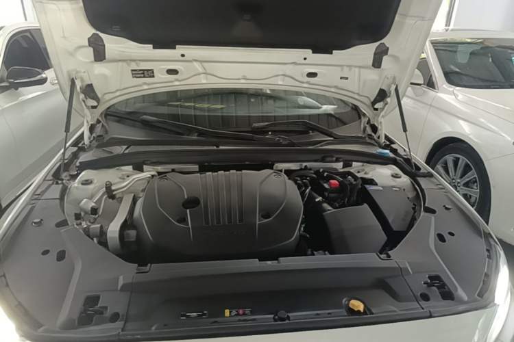 Used Volvo S90 2021 B5 Zhiyuan Luxury Edition Engine Bay